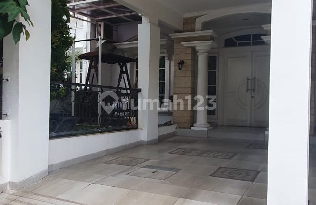 Cheap!! Semi-Furnished Ready-to-Occupy House for Sale in Boulevard Hijau