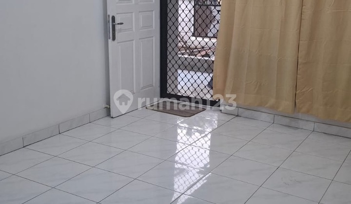 Murah !! Disewakan Rumah Baru di Kelapa Gading Selangkah ke Mkg Siap Huni