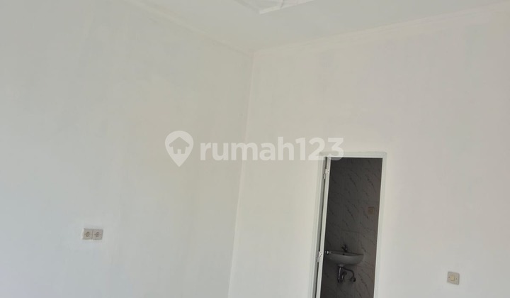 Murah !! Dijual Rumah 2 Lantai Siap Huni di Kelapa Gading Sudah Tinggi Dari Jalan 2