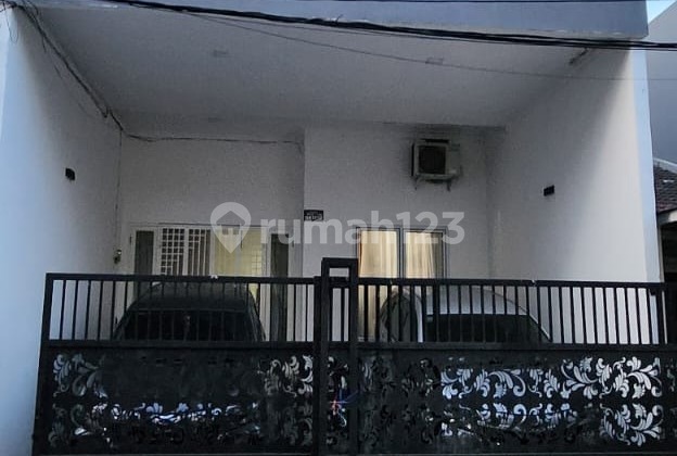 Cheap!! New House for Sale in Kelapa Gading Classic Modern