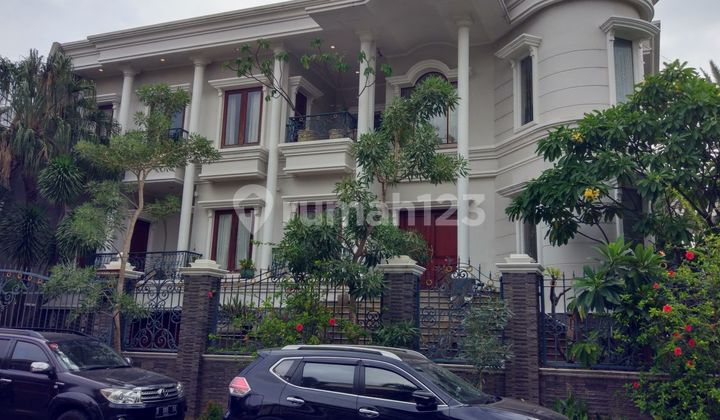 Murah !! DIJUAL RUMAH MEWAH HOOK FURNISHED VILLA PERMATA GADING