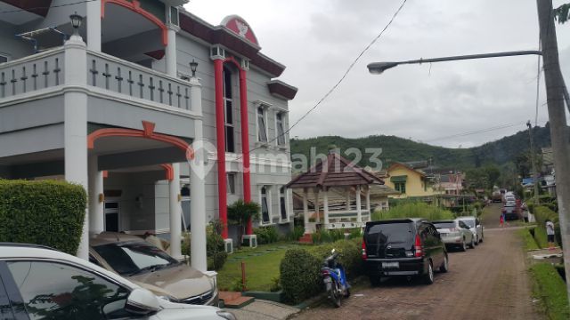 Cheap !! FOR SALE FULL FURNISHED VILLA IN CIPANAS PUNCAK BOGOR, SUITABLE FOR LARGE FAMILIES Cheap !! FOR SALE FULL FURNISHED VILLA IN CIPANAS PUNCAK BOGOR, SUITABLE FOR LARGE FAMILIES