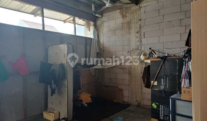 Murah !! Dijual Rumah 2,5 Lantai di Janur Kuning Ii Belum 100% Selesai Finishing 2