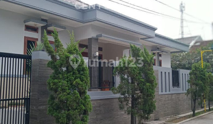 Rumah Bagus Minimalis Di Margacinta Buah Batu. Kiara Sari Rumah Bagus Minimalis Di Margacinta Buah Batu. Kiara Sari