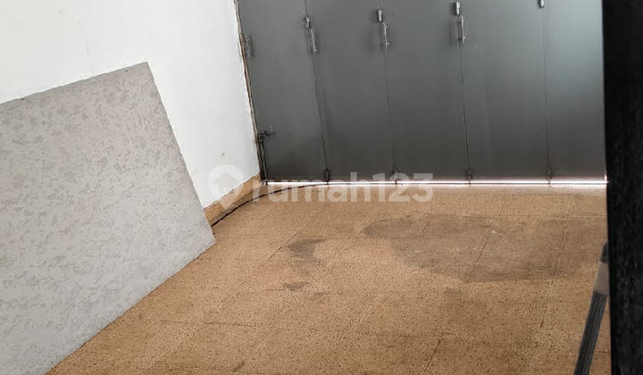 Rumah bisa Dijadikan Kantor di Kopo Kencana 2