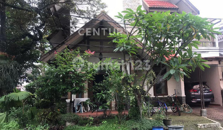Rumah  Hoek. Nyaman Di Lingkungan Dago Utara Cluster 15 Rumah