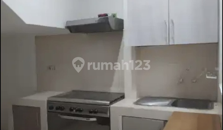 Dijual Cepat Nego Rumah Town House Ragunan, Lingkungan Asri 2