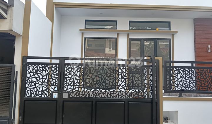 Dijual Rumah dengan Model Modern Minimalis, Hoek 2