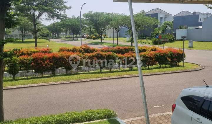 Dijual Rumah Cantik dan Siap Huni, dan Posisi Rumah di Boulevard 2
