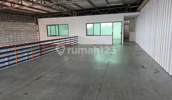 FOR RENT WAREHOUSE METLAND KOSAMBI SEMANAN WEST JAKARTA