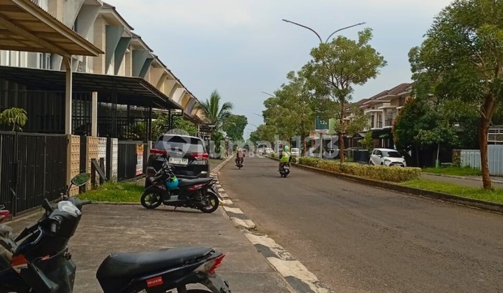 Rumah Sewa Unfurnished di Water Spring Grand Wisata,,Yakinlah,,, 2