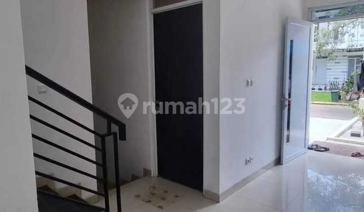 Dijual Rumah Metland Transyogi Siap Huni 2 Lantai 2