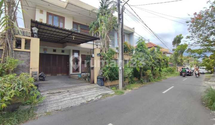 Rumah 2 Lantai di Denpasar Timur