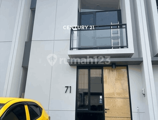Rumah Siap Huni Nyaman Asri Semi Furnished Cluster Cendana Park 1