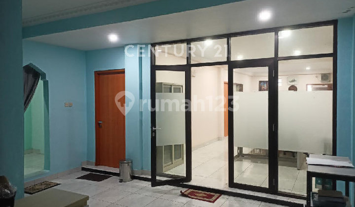 FOR SALE FAST OFFICE HOUSE IN CENTRAL CIKARANG TAPIR AREA 2