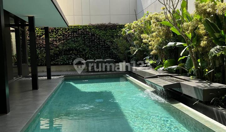 Rumah Ada Lift Modern Luxury Cluster Xandari Summarecon Bandung  2