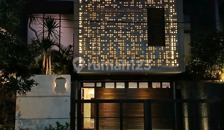 Rumah Cantik Nyaman Tenang Di Komplek Sumbersari Bandung