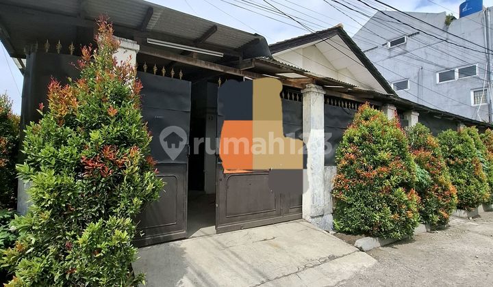 Rumah bisa Jadi Ruang Usaha atau Tempat Tinggal Hook Strategis Rumah bisa Jadi Ruang Usaha atau Tempat Tinggal Hook Strategis