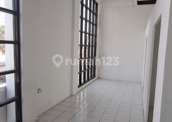 Strategic 2-Story Shop House Busy In Banjaran Soreang 1