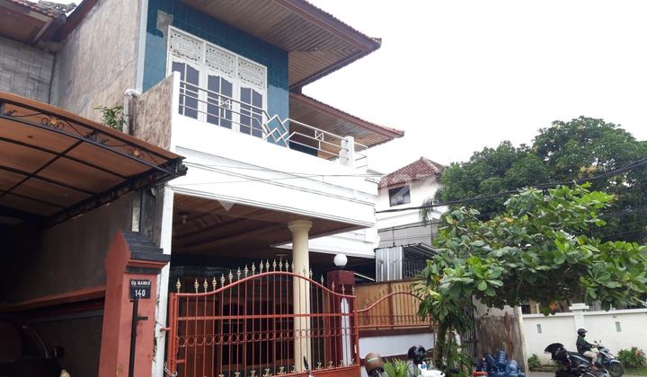 Price Drop 600M Luxury 7BR House in Central Kuta Strategic &amp; Flood-Free!