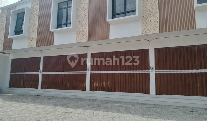 For Rent New 2-Storey Shop House Strategic Location in Kuta