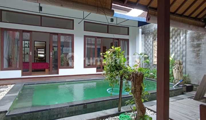 VILLA FOR RENT 2BR KEROBOKAN (TAMAN SARI)
