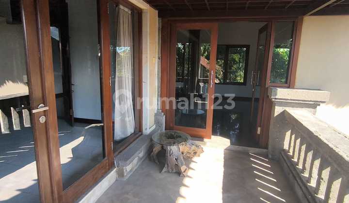 FOR SALE LUXURY TROPICAL VILLA IN SANUR, BALI