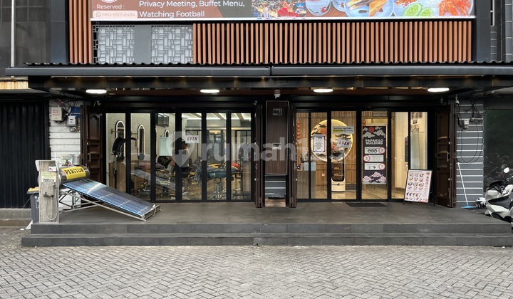 For Quick Sale: Modern 5-Star Office, High-Tech Shophouse, Ready-to-Use Business, Just Bring Your Laptop, Strategic Location in Cengkareng City Resort For Quick Sale: Modern 5-Star Office, High-Tech Shophouse, Ready-to-Use Business, Just Bring Your Laptop, Strategic Location in Cengkareng City Resort