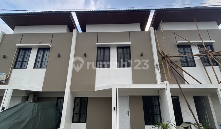 Rumah Bagus Dua Lantai Siap Huni Shm Di Cimuning 