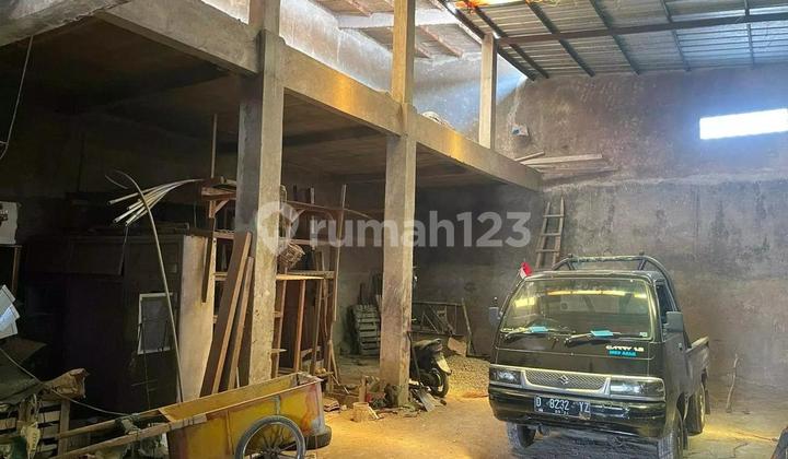 Building Materials Shop Ruko in Bojongsoang Area Auctioned