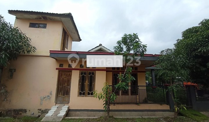 Rumah Bagus SHM Rancaekek, Bandung Dileleang Murah