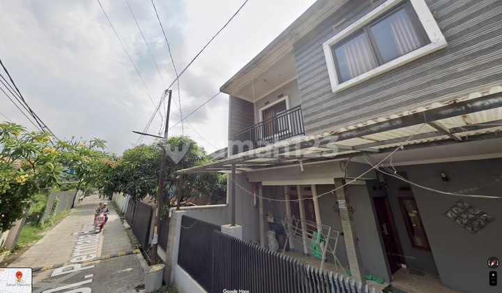 Rumah Butuh Minim Renovasi Arcamanik, Bandung Dilelang Murah