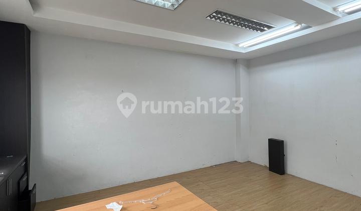 FOR SALE WAREHOUSE UNIT RARE SUPER BEST DEAL SEA EAGLE 9x20m²