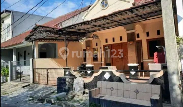 Rumah Komplek Nyaman Di Pondok Cabe