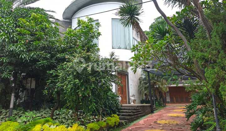 Rumah Asri 2Lt di Cluster River Park Bintaro Sek 8 Tangerang Selatan Rumah Asri 2Lt di Cluster River Park Bintaro Sek 8 Tangerang Selatan