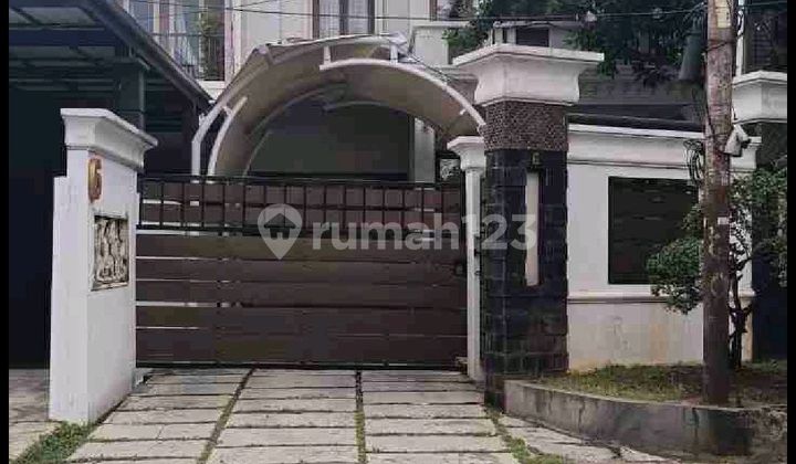 2-Story House on Jl Pinang 1Pd Labu Cilandak, South Jakarta 1
