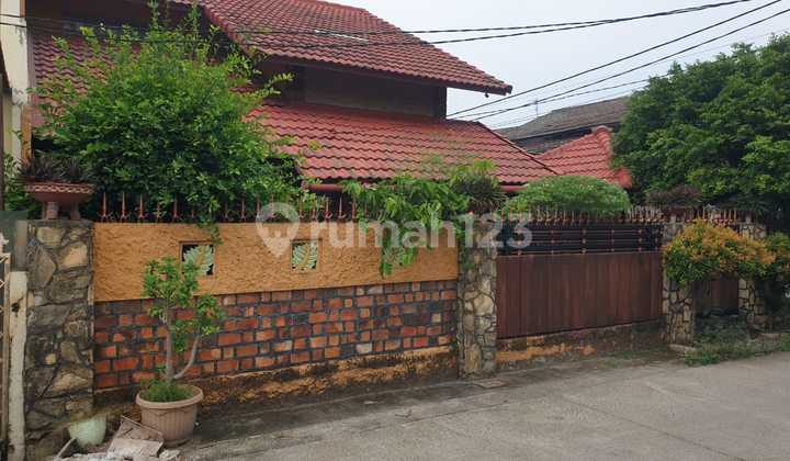 Rumah di Jl Taman Gading Indah Iv Kelapa Gading Jakarta Utara Rumah di Jl Taman Gading Indah Iv Kelapa Gading Jakarta Utara