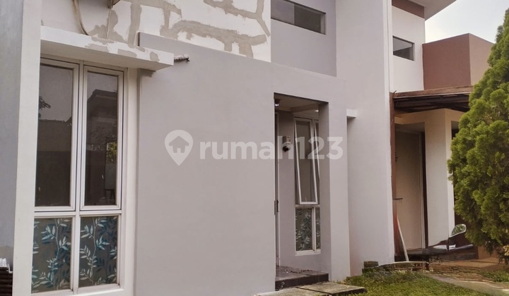 Nice 2-Story House (90m2) in Simplicity Cluster BSD The Icon Nice 2-Story House (90m2) in Simplicity Cluster BSD The Icon