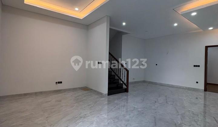 Jual Rumah Hoek Bangun Mandiri 2 Lantai di The Icon - Bsd City - Tangerang 2