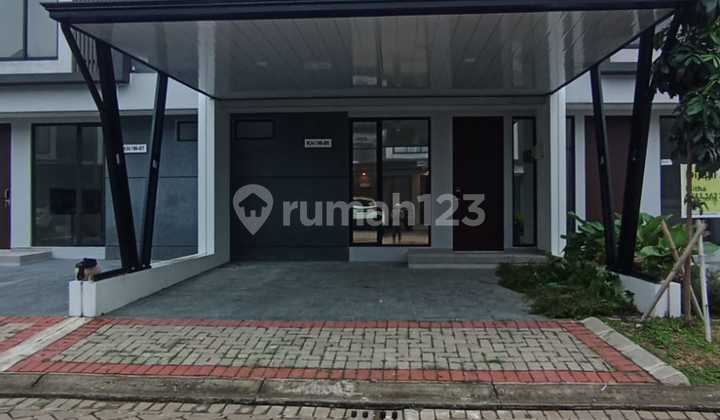 For Rent 2-Story House 3 BR in Kebayoran Harmoni Bintaro Tangsel