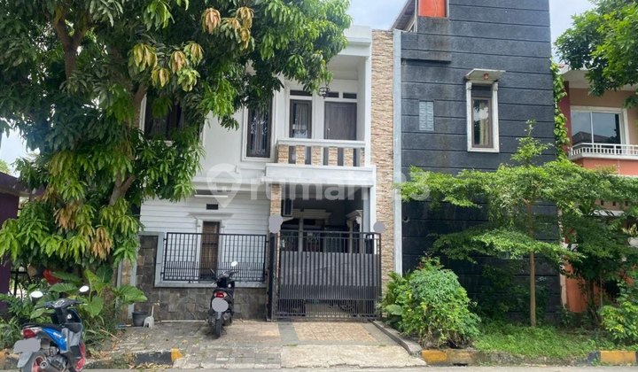 Dijual Rumah 3 Lantai Jl. Medang Raya dekat Area Gading Serpong