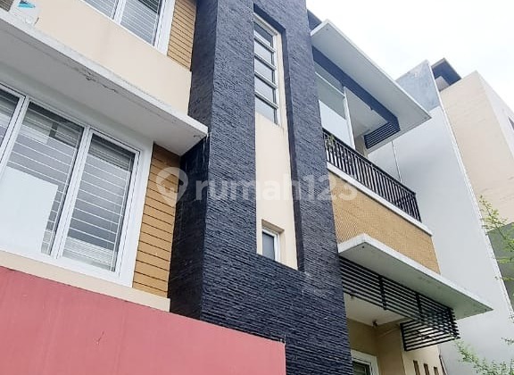 Disewakan Rumah Permata Buana Baru Cluster Pulau Panggang Disewakan Rumah Permata Buana Baru Cluster Pulau Panggang