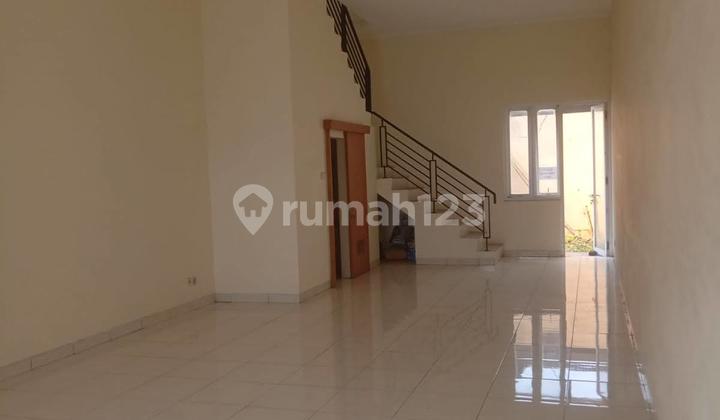 For Sale: Strategic Location 2-Story Shop House in Telaga Asih, Bekasi For Sale: Strategic Location 2-Story Shop House in Telaga Asih, Bekasi