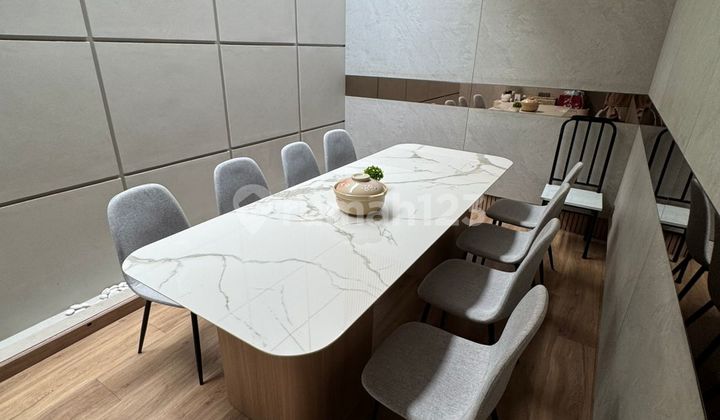 Dijual Cepat Rumah Mewah 3 Lantai, Gading Imperial 2