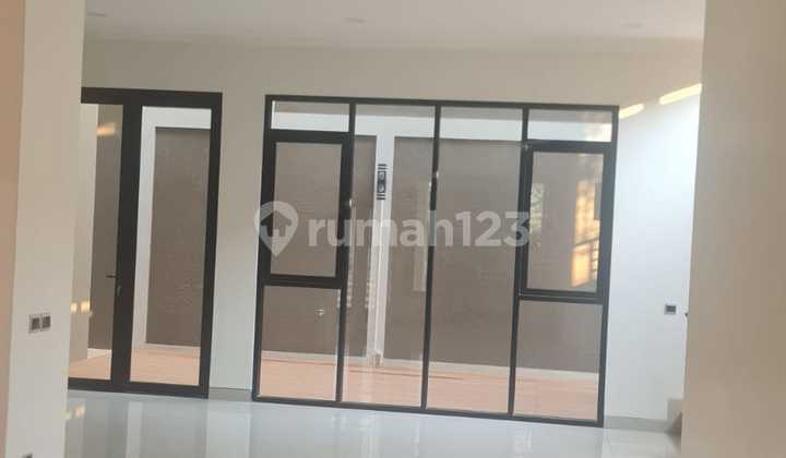 Disewakan Rumah Cluster Aquamarine Pondok Hijau Golf 2