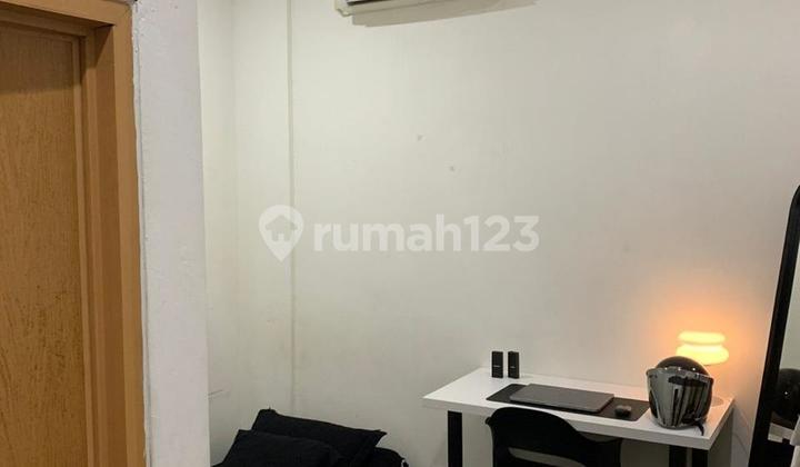 3-Story Boarding House for Sale, Fully Furnished, Johar Baru - Central Jakarta 2