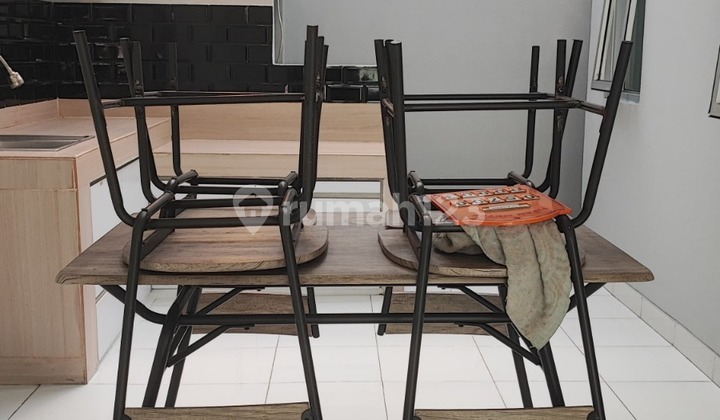 Disewakan Rumah Navona Village Semi Furnish, Medang  2