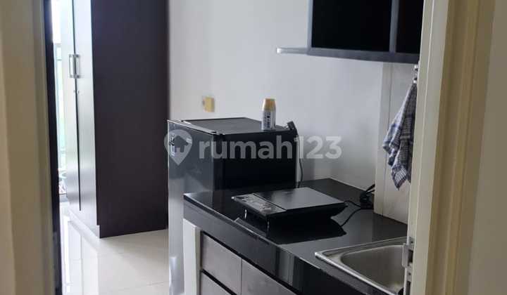 Serpong Garden Apartment for Sale with City View, Cisauk