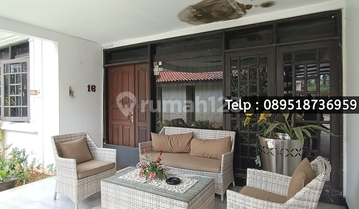 Kemang - Rumah Lama Harga Dibawah Njop Dengan Private Swimming Pool Di Kemang Jakarta Selatan