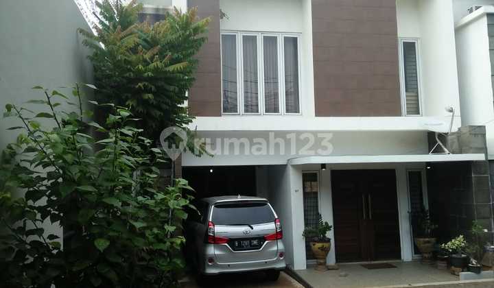 Wijaya Raya - Rumah Siap Huni Pinggir Jalan Raya Di Wijaya Kebayoran Baru Jakarta Selatan